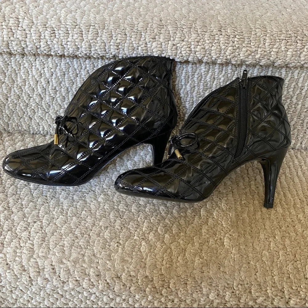 Hot in Hollywood Black Ankle Boots